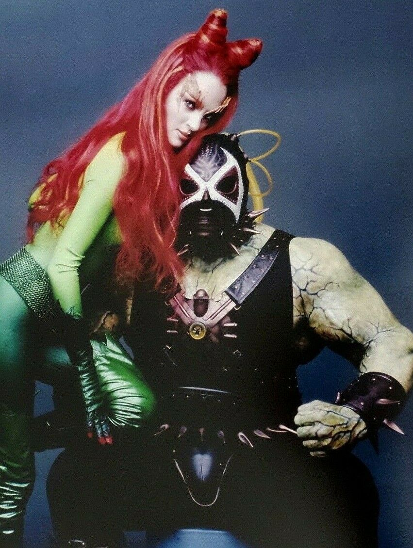 402649 UMA THURMAN as Poison Ivy and Bane WALL PRINT POSTER CA £12.54 ...