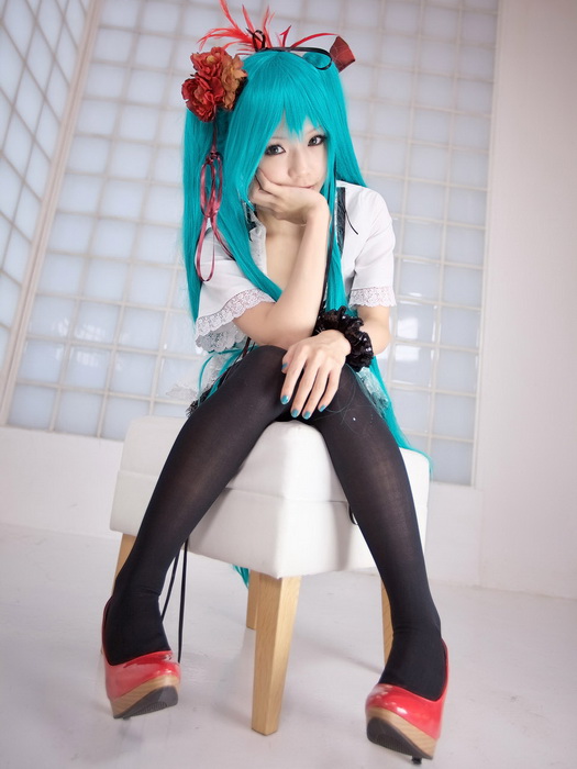 Shyla stylez picture gallery Hatsune miku sexy cosplay